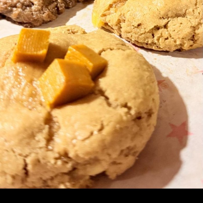 Galleta Guayabate con cubos de ate de guayaba